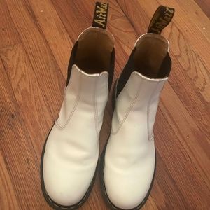 Dr. Marten 2976 white Chelsea boot